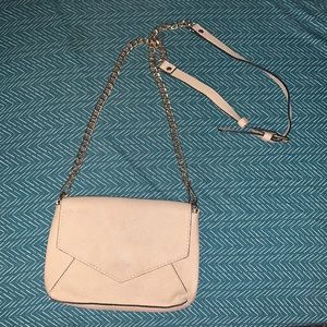 tan crossbody purse